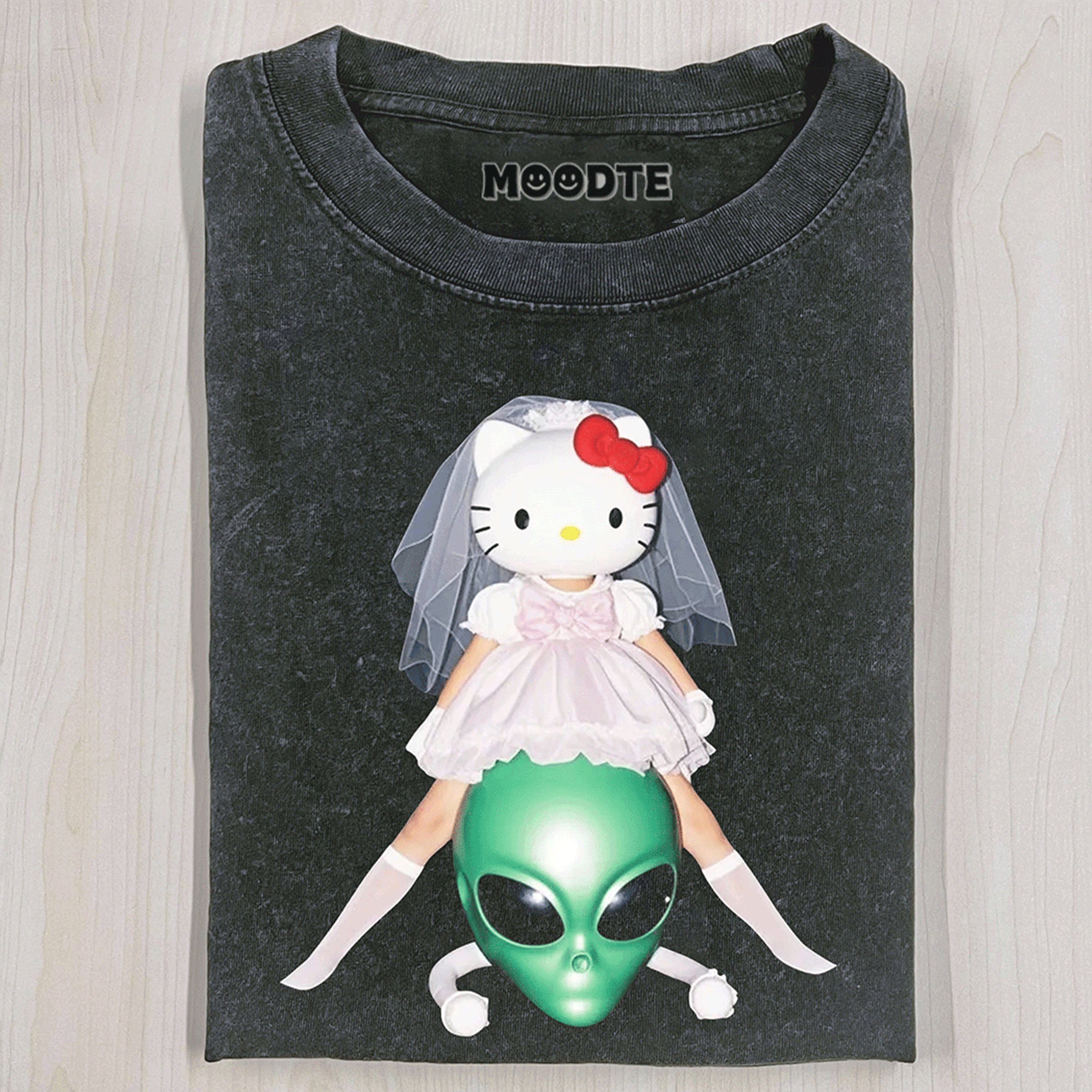 HELLO KITTY T-SHIRT