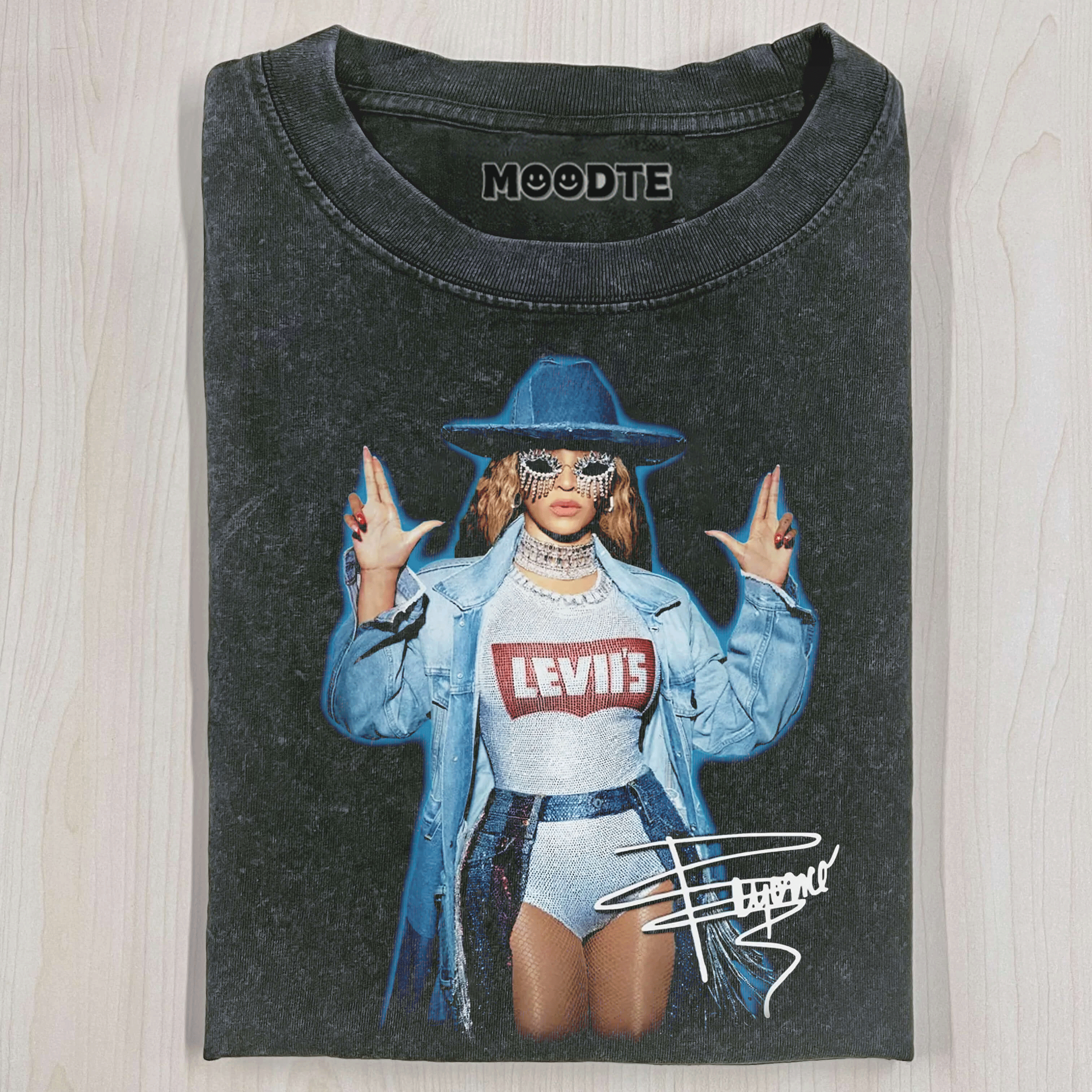BEYONCÉ T-SHIRT