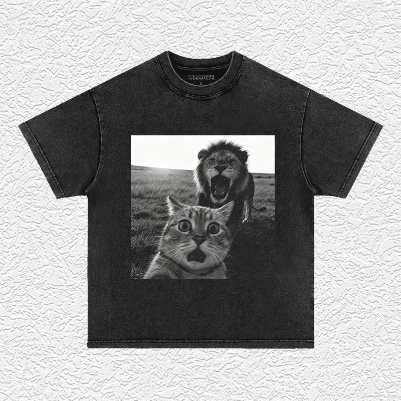 KOOKY CAT T-Shirt 2.2.2